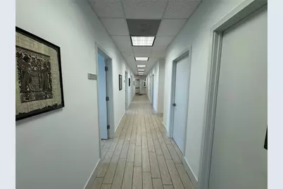 2719 Hollywood Boulevard, Hollywood, FL 33020 - Photo 20