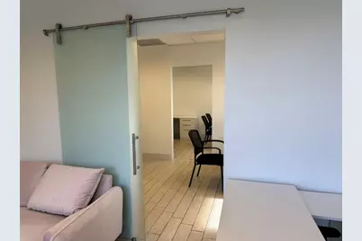 2719 Hollywood Boulevard, Hollywood, FL 33020 - Photo 10