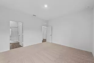 8126 100th Ct, Vero Beach, FL 32967 - Photo 12