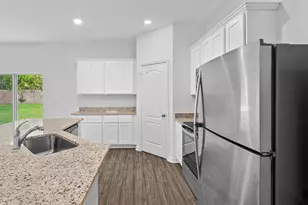 8126 100th Ct, Vero Beach, FL 32967 - Photo 8