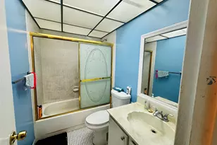 3070 NW 48th Terrace, Lauderdale Lakes, FL 33313 - Photo 6