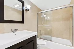 211 S Ocean Dr, Hollywood, FL 33019 - Photo 18