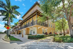 454 SW 147th Ave, Pembroke Pines, FL 33027 - Photo 2