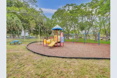 2208 S Cypress Bend Drive #401, Pompano Beach, FL 33069 - Photo 40