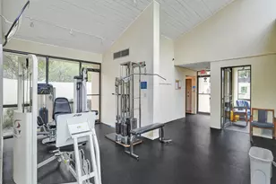 2208 S Cypress Bend Dr, Pompano Beach, FL 33069 - Photo 38