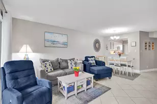 2208 S Cypress Bend Dr, Pompano Beach, FL 33069 - Photo 8