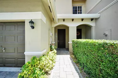 378 NE 47th Place #378, Deerfield Beach, FL 33064 - Photo 6