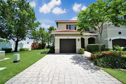 378 NE 47th Place #378, Deerfield Beach, FL 33064 - Photo 1