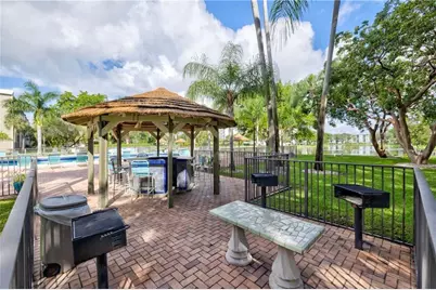 2205 S Cypress Bend Drive #505, Pompano Beach, FL 33069 - Photo 52