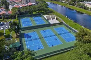 2205 S Cypress Bend Dr, Pompano Beach, FL 33069 - Photo 56