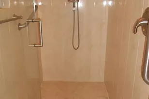 2205 S Cypress Bend Dr, Pompano Beach, FL 33069 - Photo 30