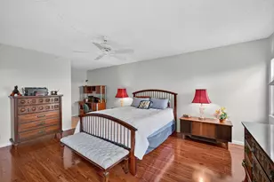 2205 S Cypress Bend Dr, Pompano Beach, FL 33069 - Photo 24