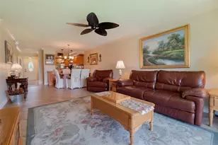 820 S Hollybrook Dr, Hollywood, FL 33025 - Photo 2