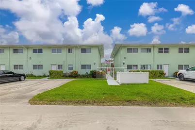 2100 NE 38th Street #216, Lighthouse Point, FL 33064 - Photo 2