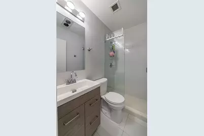 2100 NE 38th Street #216, Lighthouse Point, FL 33064 - Photo 16