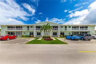 2100 NE 38th St, Lighthouse Point, FL 33064 - Photo 1