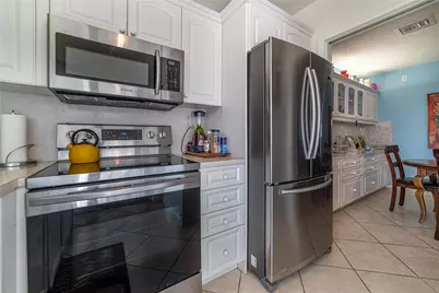 2100 NE 38th Street #216, Lighthouse Point, FL 33064 - Photo 8