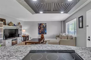 7466 Ashmont Cir, Tamarac, FL 33321 - Photo 8