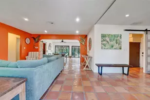 60 SE 10th St, Pompano Beach, FL 33060 - Photo 16