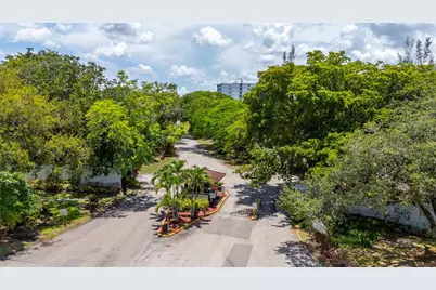 3301 Spanish Moss Terrace #705, Lauderhill, FL 33319 - Photo 10