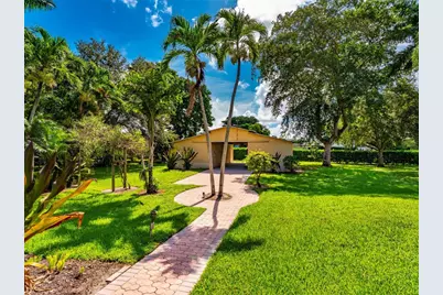 6556 NW 87th Avenue, Parkland, FL 33067 - Photo 32