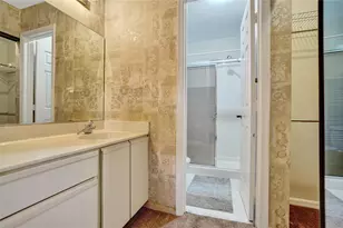5658 Parkwalk Cir E, Boynton Beach, FL 33472 - Photo 24