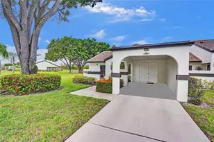 5658 Parkwalk Circle E, Boynton Beach, FL 33472 - Photo 36