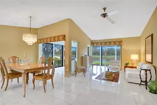 5658 Parkwalk Cir E, Boynton Beach, FL 33472 - Photo 6