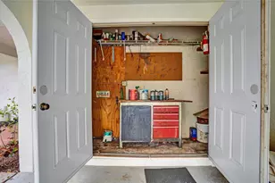 5658 Parkwalk Circle E, Boynton Beach, FL 33472 - Photo 38