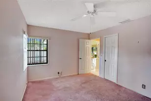 5658 Parkwalk Cir E, Boynton Beach, FL 33472 - Photo 30