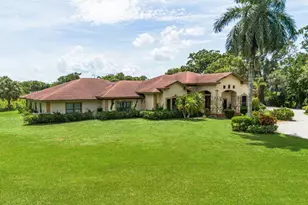 2085 SE 4th St, Okeechobee, FL 34974 - Photo 4