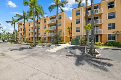 1341 SE 3rd Avenue #206, Dania, FL 33004 - Photo 2