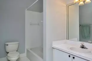 676 W Palm Aire Dr, Pompano Beach, FL 33069 - Photo 22