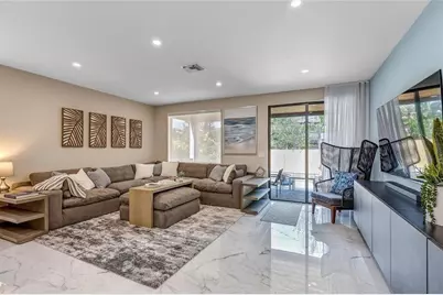 811 SW 10th Terrace, Fort Lauderdale, FL 33315 - Photo 14