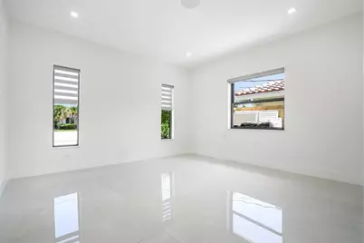 5641 Bayview Drive, Fort Lauderdale, FL 33308 - Photo 40