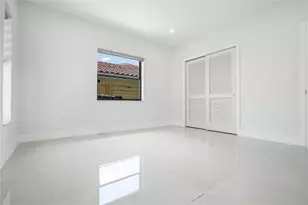 5641 Bayview Dr, Fort Lauderdale, FL 33308 - Photo 42