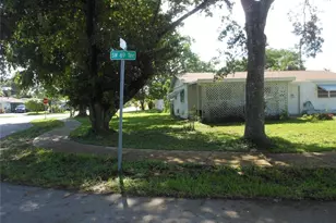 1700 SW 69th Terrace, North Lauderdale, FL 33068 - Photo 4