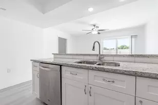 7500 NW 75th St, Tamarac, FL 33321 - Photo 18