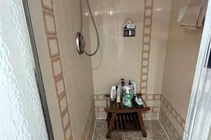 2500 Parkview Dr, Hallandale Beach, FL 33009 - Photo 26