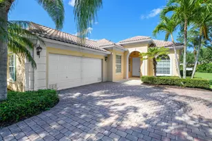 8019 Nevis Pl, Wellington, FL 33414 - Photo 2