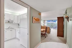 2940 N Course Dr, Pompano Beach, FL 33069 - Photo 2