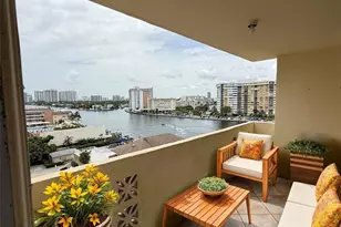 1833 S Ocean Dr, Hallandale Beach, FL 33009 - Photo 4