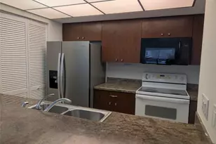 1061 NW 122nd Terrace, Hollywood, FL 33026 - Photo 4