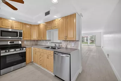 2902 Victoria Circle #G3, Pompano Beach, FL 33066 - Photo 4