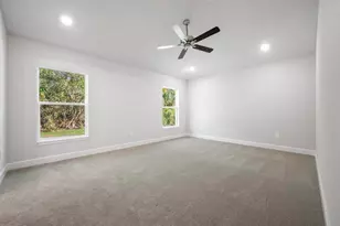 5202 Vespera St, Fort Pierce, FL 34951 - Photo 10