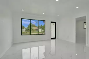 2301 Alcazar Dr, Miramar, FL 33023 - Photo 4