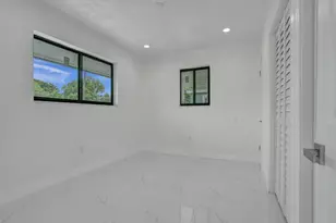 2301 Alcazar Dr, Miramar, FL 33023 - Photo 16