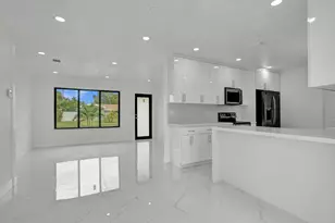 2301 Alcazar Dr, Miramar, FL 33023 - Photo 28