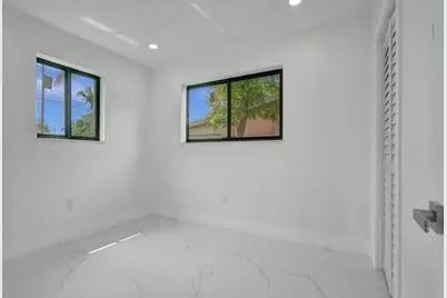 2301 Alcazar Drive, Miramar, FL 33023 - Photo 10