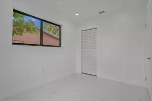 2301 Alcazar Dr, Miramar, FL 33023 - Photo 12